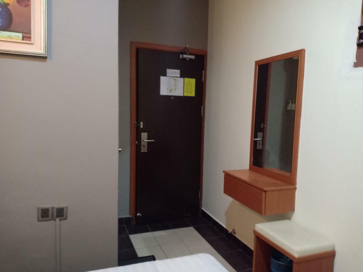 Tc Inn Business Hotel @ Seri Kembangan Eksteriør bilde