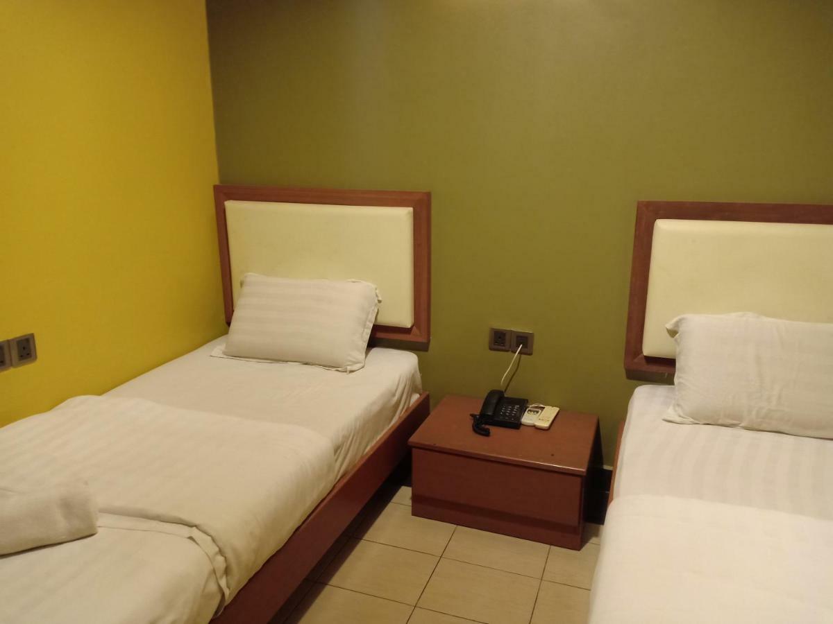 Tc Inn Business Hotel @ Seri Kembangan Eksteriør bilde